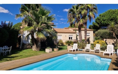 Superbe Villa type 6 + garage + piscine chauffée