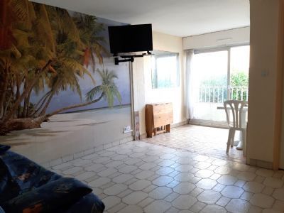 Studio double cabine à 50 m de la plage !