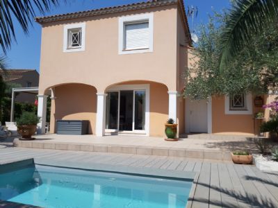 Grau d'agde Spacieux villa type 4 + large terrasse et piscine !