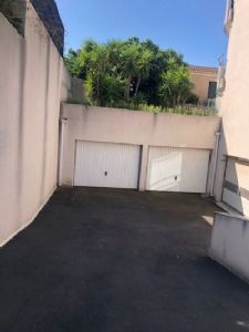 Les Cayrets - garage à vendre