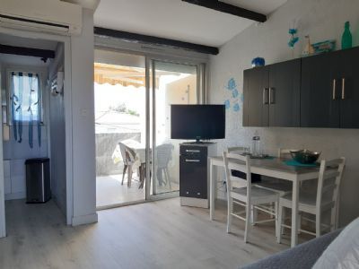 Grau d'agde Appartement type 2 climatisé + parking privé