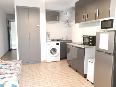 Petit prix ! Appartement type 2 proche plage !