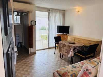 Appt Type 2 + parking privé