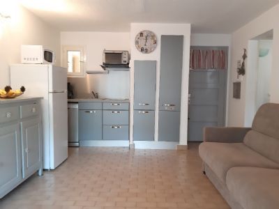 Grau d'agde Appartement type 2 rez de jardin + parking privatif