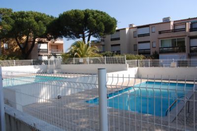 Grau d'agde Appartement type 2 rez de jardin + parking privatif