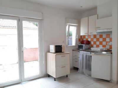 Grau d'agde&nbsp;Pour investisseurs ! maison avec 4 appts bord de mer