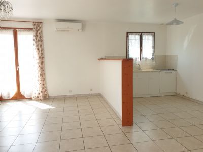 Agde&nbsp;Villa plain-pied type 3 avec garage 