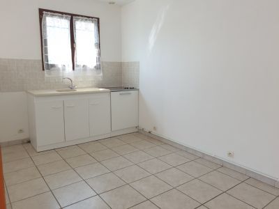 Agde&nbsp;Villa plain-pied type 3 avec garage 