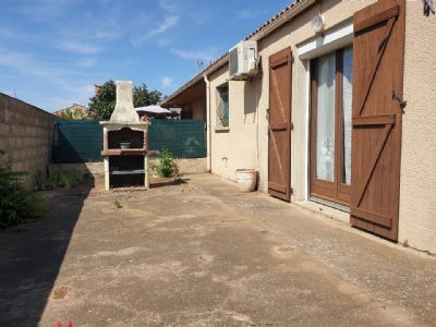 Agde&nbsp;Villa plain-pied type 3 avec garage 