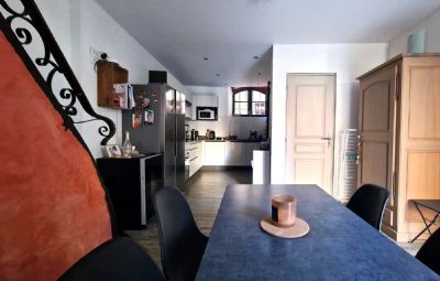 Vias Maison de village rénovée avec terrasse