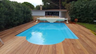 Grau d'agde Superbe Villa type 6 + garage + piscine chauffée