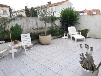Agde Maison bourgeoise de type 4 + garage et jacuzzi