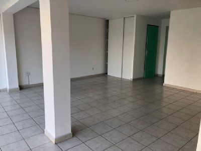 Grau d'agde Local commercial à louer à l'année