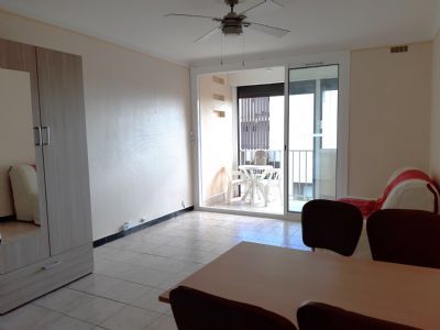 Grau d'agde Bel appt type 1 + terrasse 