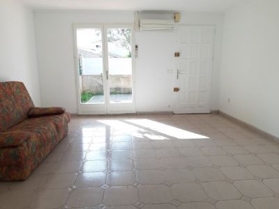 Agde&nbsp;Quartier Hyper U et Lycée.