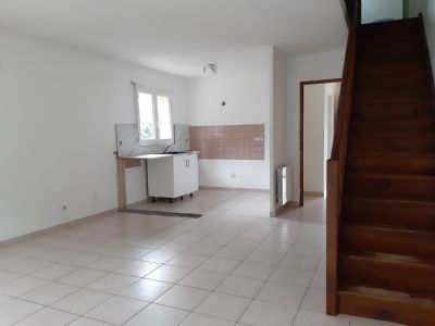 Agde&nbsp;Hyper U, villa type 4 + garage