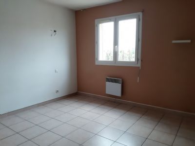 Agde&nbsp;Hyper U, villa type 4 + garage