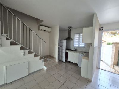 Grau d'agde Villa type 3 avec garage 
