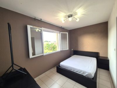 Grau d'agde Villa type 3 avec garage 