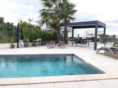 Agde Magnifique villa contemporaine de type 6 + terrain de 619 m²