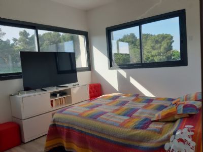 Agde Magnifique villa contemporaine de type 6 + terrain de 619 m²