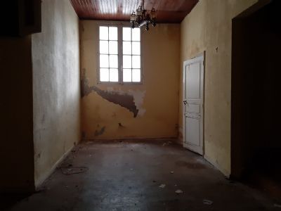 Agde Maison à rénover sur un terrain de 729 m²