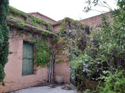 Agde Maison à rénover sur un terrain de 729 m²