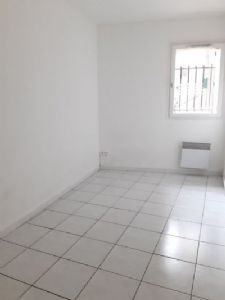 Agde Appartement type 3 en RDC 