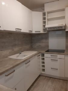 Grau d'agde&nbsp;Joli appartement type 2 RDC avec terrasse et cour