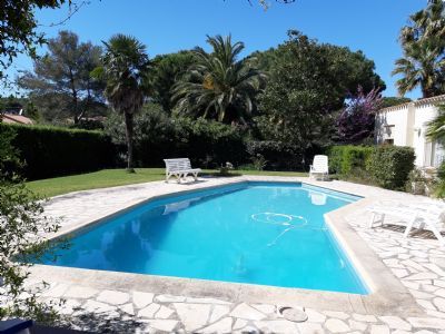 Grau d'agde Belle maison languedocienne type 6 +piscine