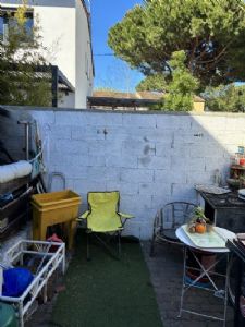 Grau d'agde&nbsp;Garage aménagé en studio + terrasse