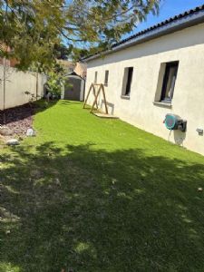 Grau d'agde&nbsp;Villa plain pied contemporaine type 4 + lagon