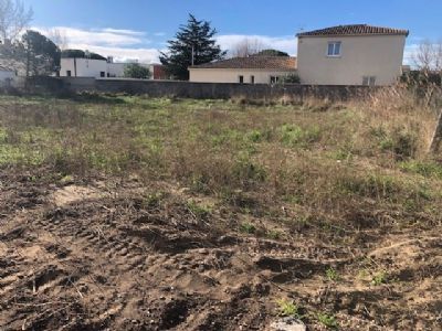 Grau d'agde Terrain à bâtir 1301 m² viabilisé