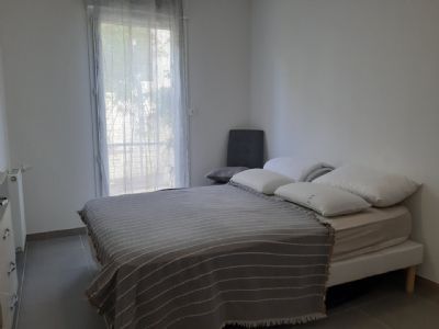 Agde Spacieux appt type 3 + large terrasse !