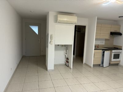 Grau d'agde&nbsp;Appartement T1 climatisé + parking