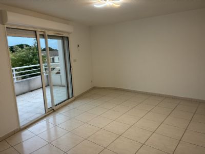 Grau d'agde&nbsp;Appartement T1 climatisé + parking