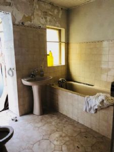 Agde Maison à rénover sur un terrain de 729 m²