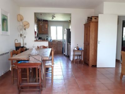 Agde Villa de plain-pied type 4 + jardin arboré