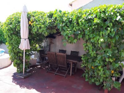 Agde Villa de plain-pied type 4 + jardin arboré